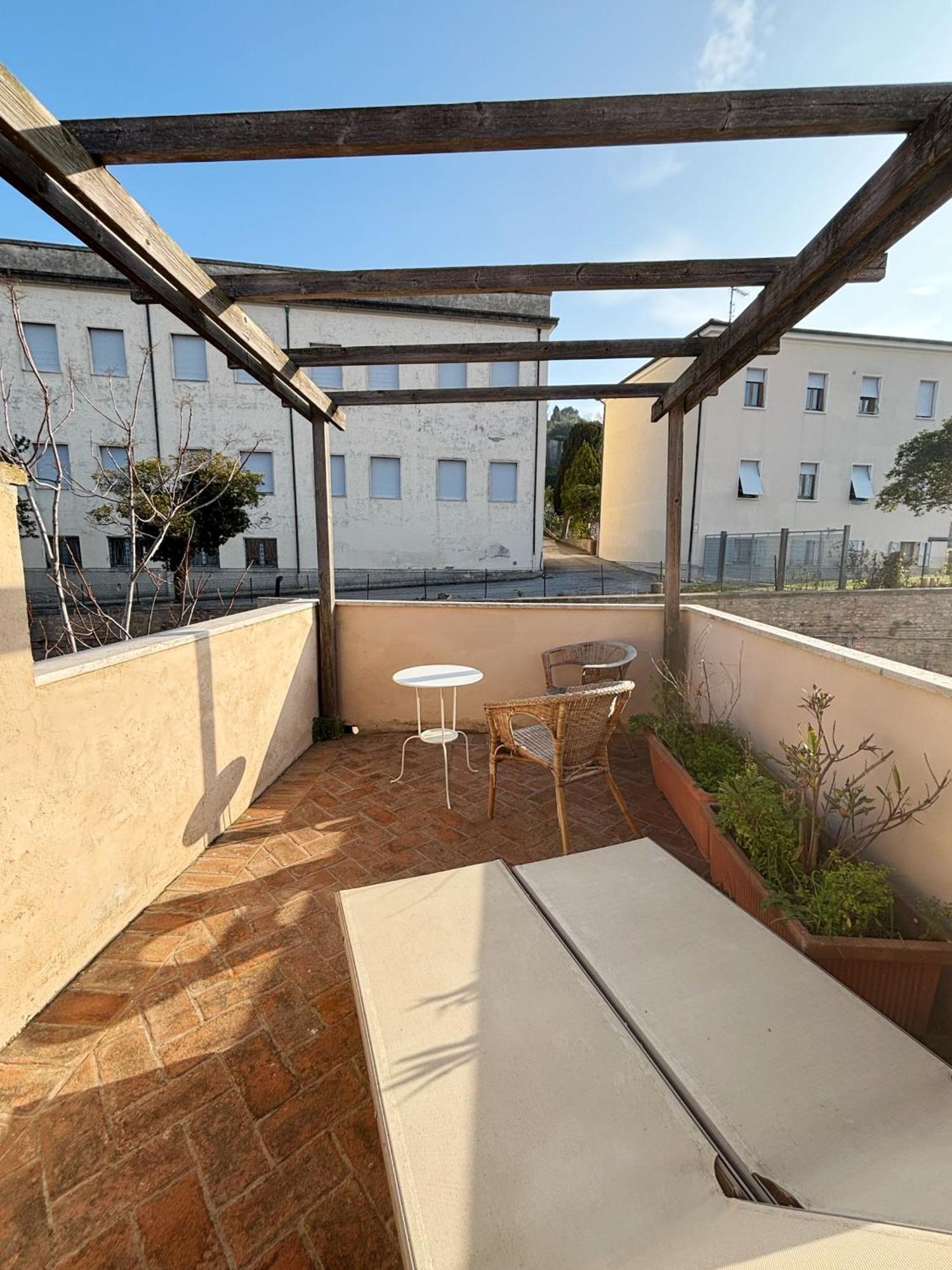 Domus Mirabilis Homestay Ancona Exterior foto